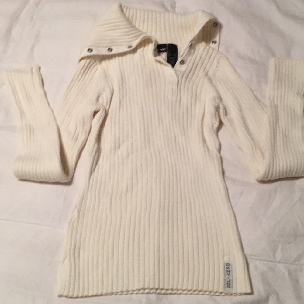 DKNY Jeans Sweater with Fashionable Neck Line